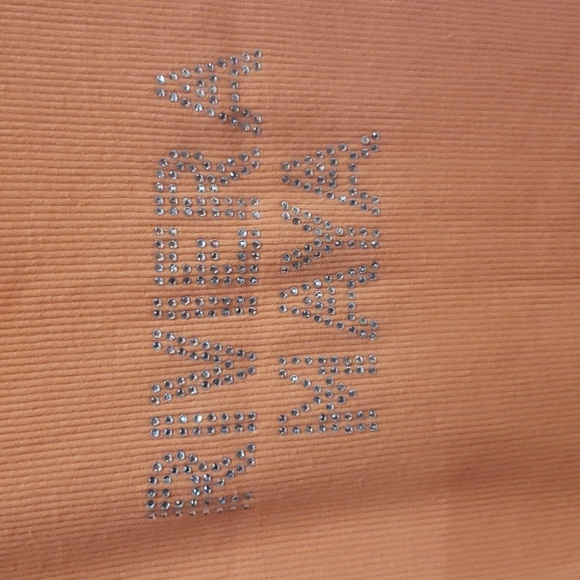 Tank top! - Picture 2 of 4